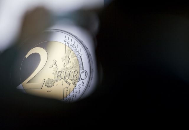 «Δώστε χρόνο στην Ελλάδα» λένε 50 κορυφαίοι οικονομολόγοι